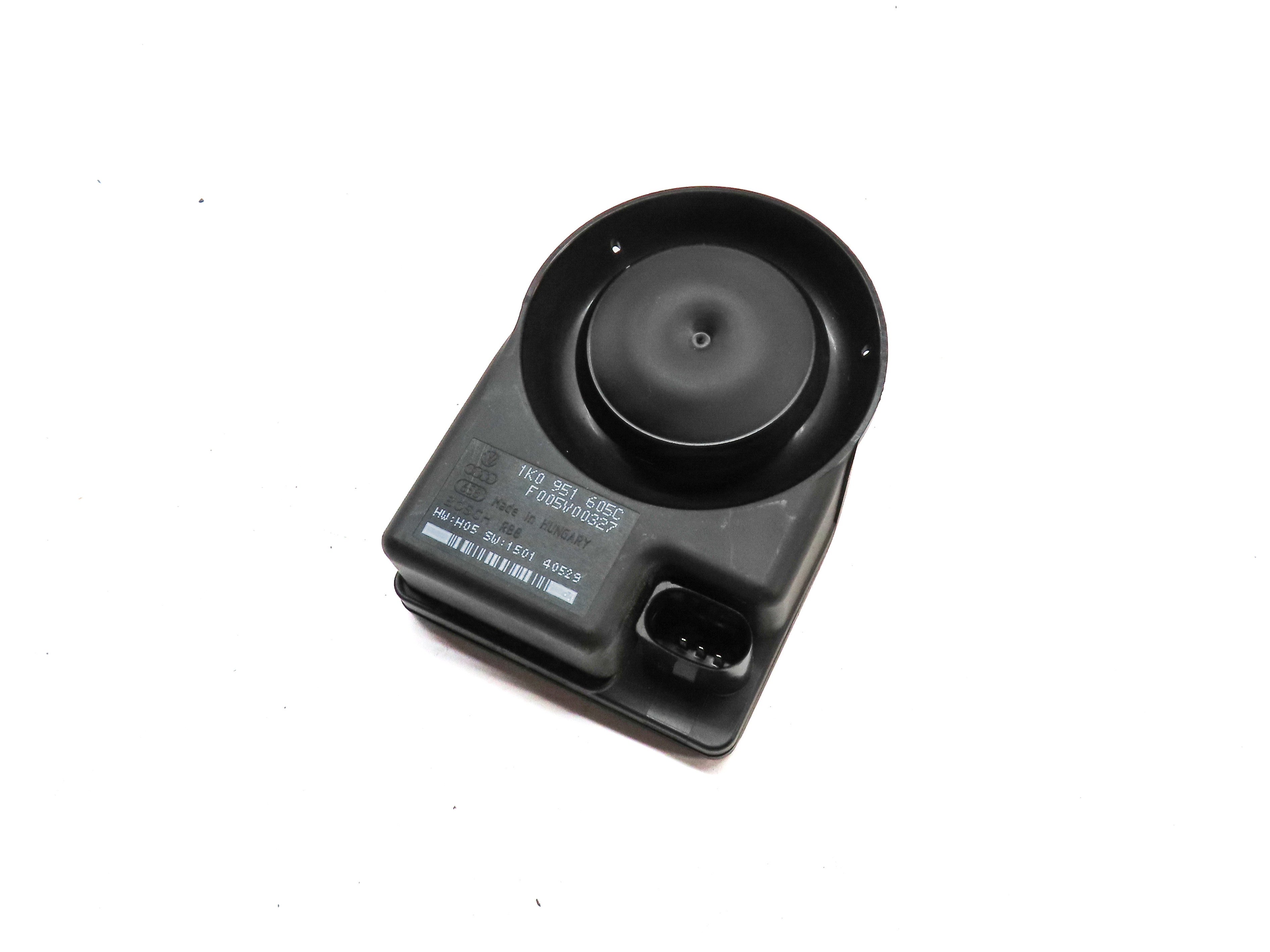 2015 AUDI Q3 PREM+ (8U) VEHICLE SECURITY ALERT ALARM SIREN HORN LOUD SPEAKER — exact item pictured